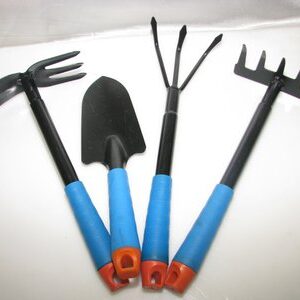 4Pc Garden Tool Set